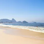 Modern Copacabana Apartment